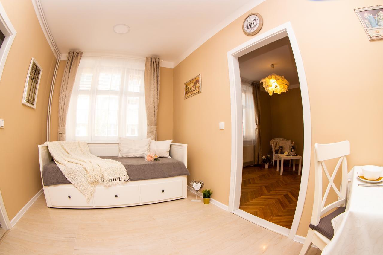 Apartman U Krale Tylova 515 Jicin Exterior photo